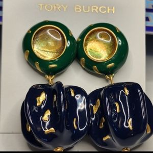 Classic style tory Burch earrings